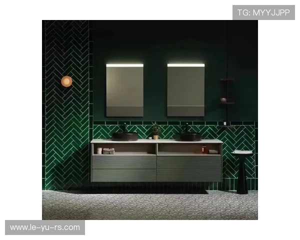 科勒&蒂亚戈·席尔瓦:矮个子中卫的逆袭!力量与防守的艺术,如何弥补身高不足? 科勒&蒂亚戈·席尔瓦:矮个子中卫的逆袭!力量与防守的艺术,如何弥补身高不足?