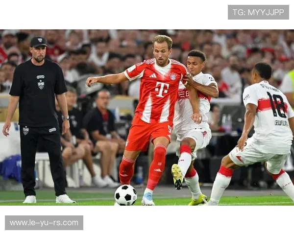 拜仁球员闪耀赛场,团队默契助力关键胜利 拜仁球员闪耀赛场,团队默契助力关键胜利